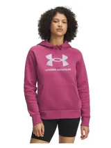 Buzo Under Armour con capucha, color fucsia, con logo plateado brillante en el pecho y bolsillo tipo canguro.