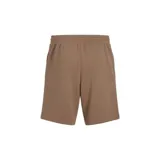 Short deportivo negro con cintura elástica ajustable, bolsillos laterales y bolsillo cargo con logo Puma estampado en blanco.