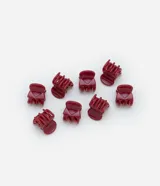 Kit de 8 mini pinzas para el pelo de plástico color borgoña.