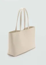 Bolso tipo tote de cuero sintético color azul marino, con doble asa corta y cierre magnético.