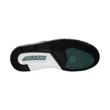 Championes Air Jordan Legacy 312 de hombre, color blanco, gris y verde, con detalles en negro. Presentan una correa ajustable en la parte delantera y el logo de Air Jordan en la lengüeta.