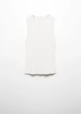 Musculosa blanca de tejido de punto fino con cuello redondo y tirantes anchos.