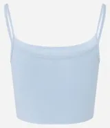 Musculosa cropped negra de algodón con breteles finos y escote redondo.