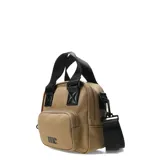 Bolso negro de tamaño pequeño con correa larga ajustable y doble asa corta.