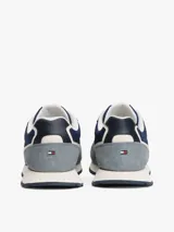 Zapatillas Tommy Hilfiger de hombre, con capellada de gamuza y tela color azul marino y gris.