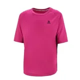 Remera de entrenamiento color fucsia, de corte suelto y mangas cortas, fabricada en poliéster.