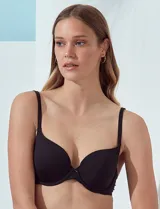 Soutien de lycra color marrón oscuro, con aro y copa preformada. Breteles fijos regulables.