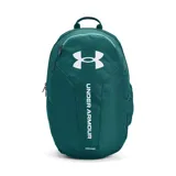Mochila ligera y resistente al agua de Under Armour, ideal para uso diario.