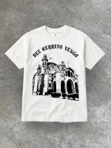 Remera blanca de algodón con estampa en negro de la iglesia Del Cerrito y la frase "Del Cerrito Vengo".