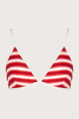 Top de bikini triangular con estampado de rayas horizontales en tonos de rojo y blanco. Presenta tirantes delgados con textura trenzada y ajuste regulable en la espalda.