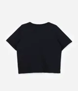 Remera negra de algodón con cuello redondo y mangas cortas. Estampa frontal con la palabra "amore" en animal print flocado.