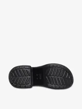 Clog de plataforma en color negro, con tacón alto de 9,2 cm y diseño elegante, ideal para ocasiones nocturnas.