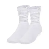 Medias de algodón unisex color blanco, con diseño arrugado en la parte superior.