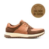 Zapato casual Hi-Tec Byron de cuero negro con cordones y suela de goma gris.