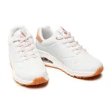 Championes Skechers Street Uno - Shimmer Away color blanco con detalles en dorado. Capellada de durabuck sintético, cordones elásticos, plantilla Skechers Air-Cooled Memory Foam y media suela visible Skech-Air con cámara de aire.