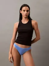 Colaless de algodón elástico extra suave, color celeste, con cintura fina y flexible con logo de Calvin Klein en el lateral.