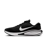 Championes de running Nike Journey Run, color negro con detalles en blanco.