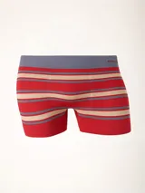Boxer de microfibra sin costuras con diseño de rayas horizontales en rojo, gris y beige. Cintura elástica gris con logo de la marca.