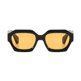 Gafas de sol unisex con montura geométrica negra y lentes amarillas. Fabricadas con plástico reciclado.