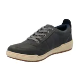 Championes urbanos Hush Puppies modelo Draper, color azul marino, confeccionados en cuero, con cordones grises, plantilla Smart Foam® y suela de goma color beige.