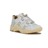Championes Diadora T1 Alpaca color blanco con detalles en beige y suela color crema.