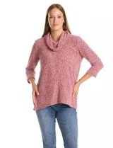 Buzo tejido con textura, color rosado y blanco, de la marca Ruby Rd. Presenta cuello volcado y mangas 3/4.