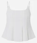 Top blanco de algodón con escote cuadrado, breteles finos y peplum ajustado a la cintura.