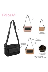 Morral rectangular de color camel con bolsillo frontal negro. Presenta un compartimento principal con cierre, un bolsillo delantero con solapa y cierre, y una correa larga ajustable en color negro. Marca Trendy.