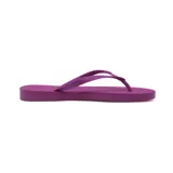 Ojotas Ipanema Classica Tan Fem de goma color violeta.