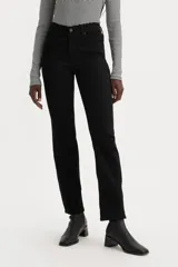 Pantalón de jean negro de corte recto, tiro alto y calce ajustado.