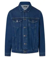 Campera trucker de jean azul oscuro, con cuello tradicional, cierre frontal con botones, cuatro bolsillos y mangas largas.