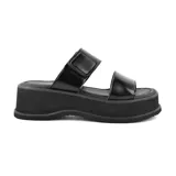Sandalias color beige con plataforma y doble tira con ajuste de velcro.