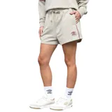 Short deportivo color arena con cintura elástica ajustable con cordón, bolsillos laterales y logo de la marca bordado en color borgoña.