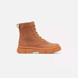 Bota de cuero color marrón con cordones, suela de goma y tirador trasero.