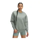Buzo Under Armour Essential Fleece color beige, de corte holgado y cuello redondo. Logo de la marca bordado en el pecho.