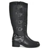 Bota de caña alta color negro con hebillas decorativas y taco bajo.