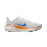 Championes Nike Pegasus 41 blancos con detalles en azul y naranja, ideales para running.