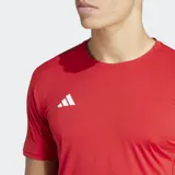 Remera deportiva Adidas Adizero Essentials, color rojo, de corte ajustado y tejido liviano con tecnología Aeroready.