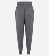 Pantalón de jogging deportivo azul con cintura ajustable con cordón, bolsillos laterales y tobillos ajustados.