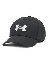 Gorro Under Armour negro con logo bordado en blanco.