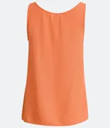 Musculosa de viscosa color salmón con tirantes anchos y escote cuadrado.