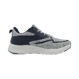 Zapatillas deportivas acordonadas color beige con detalles en negro y suela blanca.
