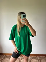 Remerón oversize azul eléctrico de algodón.