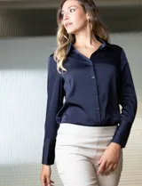 Pantalón de vestir color beige, marca Zac & Rachel, con bolsillos delanteros y traseros.