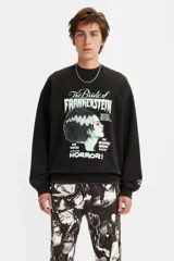 Sweatshirt negra con estampa frontal de la película The Bride of Frankenstein.