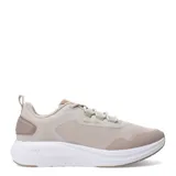 Championes Topper color beige con detalles en verde y suela blanca.