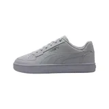 Zapatillas Puma Caven 2.0 grises de estilo urbano.