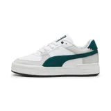 Zapatilla baja color blanco con detalles en verde y gris, de diseño moderno y casual.