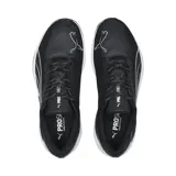 Championes Puma Redeem Profoam negros con detalles en blanco.