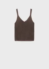 Top marrón de tejido de punto fino con lúrex, tirantes finos y escote en V.